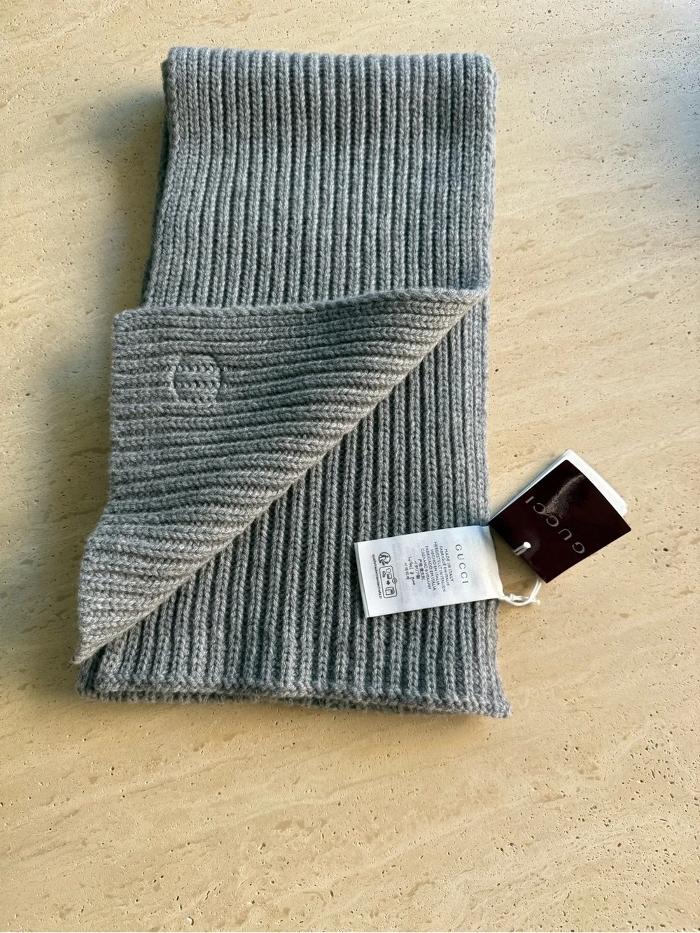 NWT Gucci Grey GG Logo Wool-Cashmere Rectangular Scarf Unisex